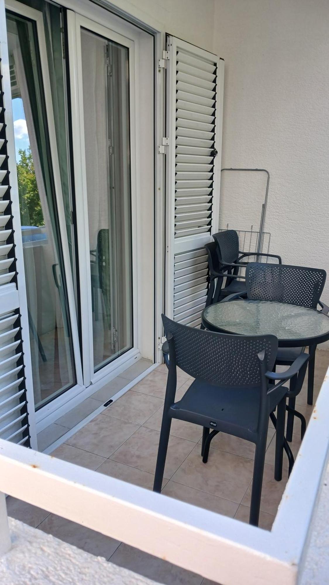 Apartments Tiha Noc โกตอร์ ภายนอก รูปภาพ