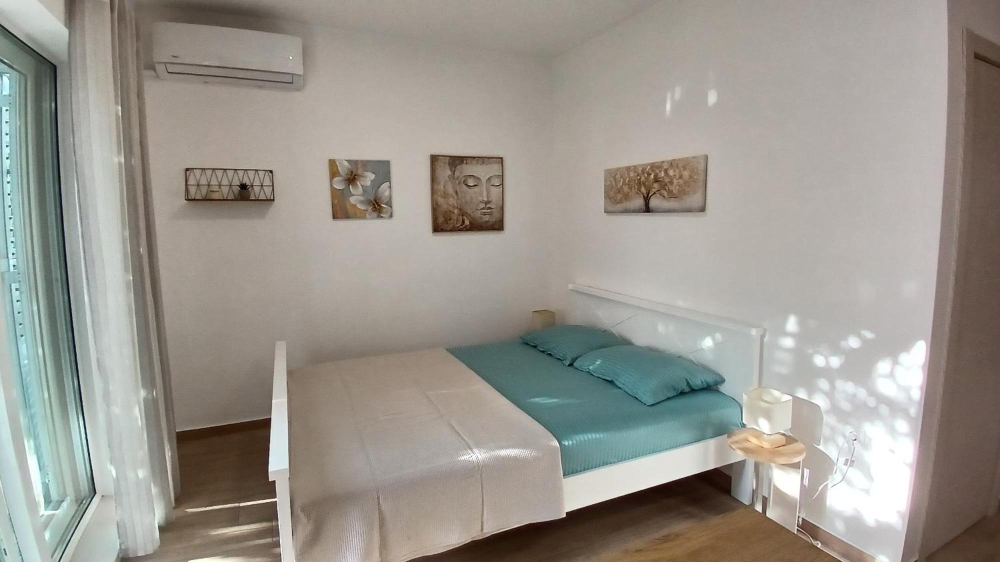 Apartments Tiha Noc โกตอร์ ภายนอก รูปภาพ